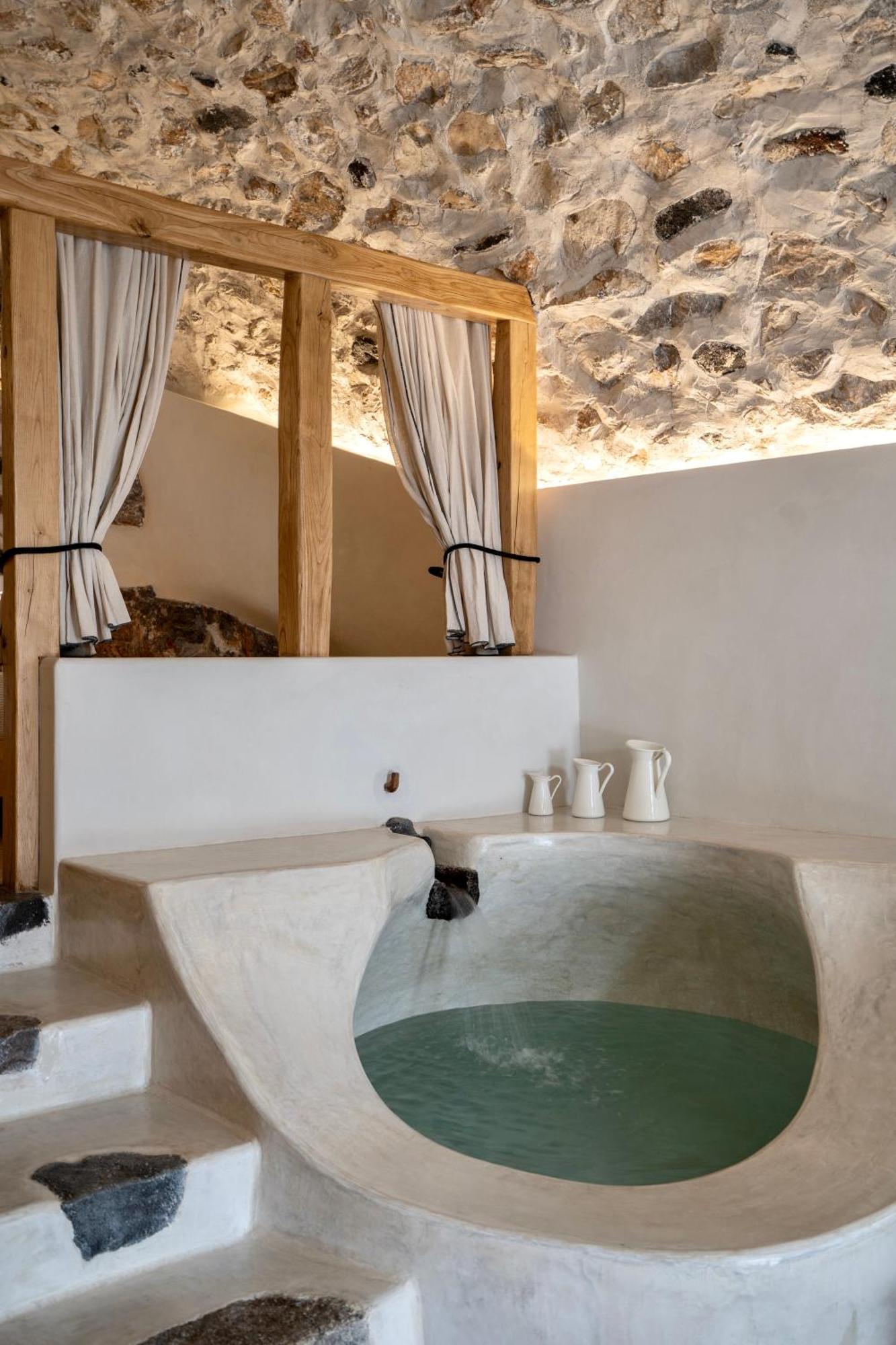 5* Canava Villas Emporio  Exterior foto