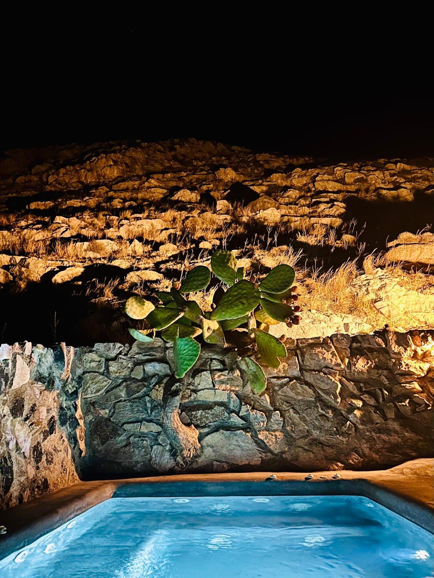 5* Canava Villas Emporio  Exterior foto